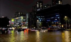 [VIDEO] Thủ đô Seoul, Hàn Quốc ngập trong ‘biển’ nước sau trận mưa kỷ lục